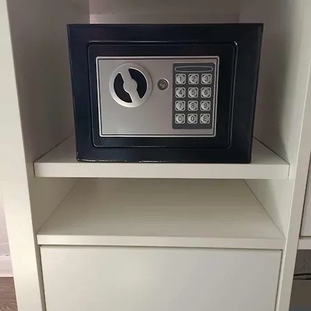 Lumineux A 300 M De La Et Commerces 滨海维莱