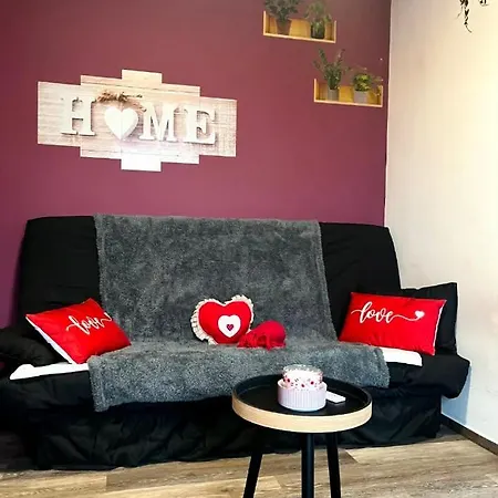 Lumineux A 300 M De La Et Commerces