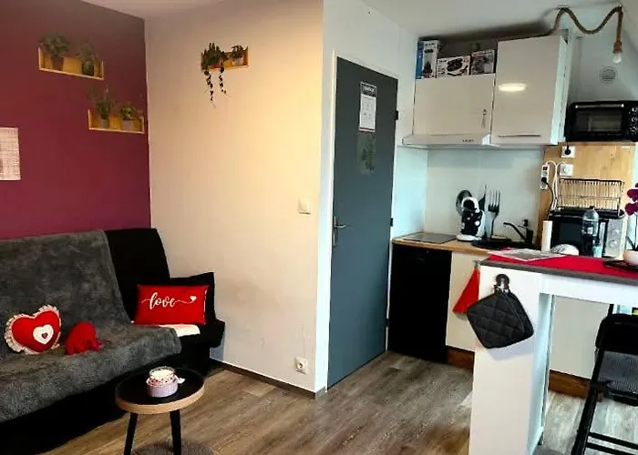 Lumineux à 300 M De La Et Commerces Villers-sur-Mer